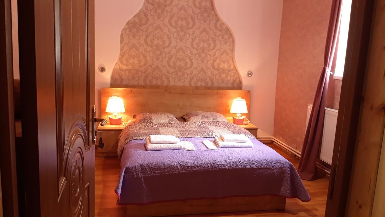 Гостевой дом Guest House Elguja Qushashvili Степанцминда